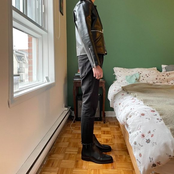 Perfecto April 77 - Picture 6 of 6